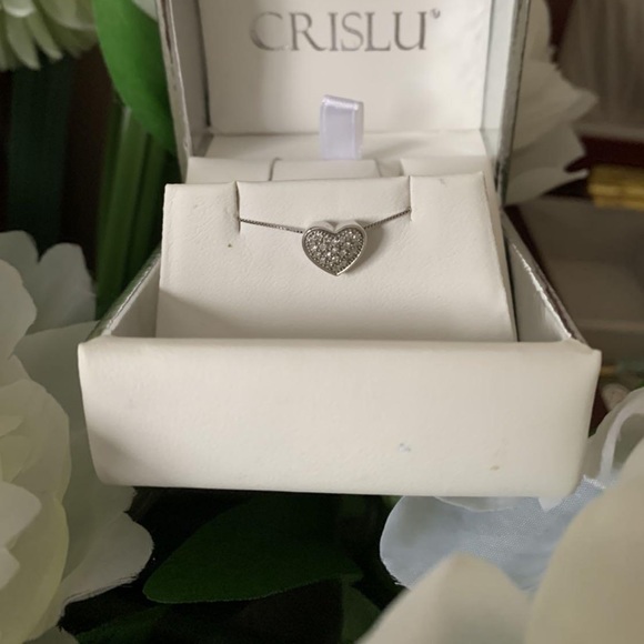 Heart Necklace - Solid 10K White Gold & Diamonds - Picture 1 of 3